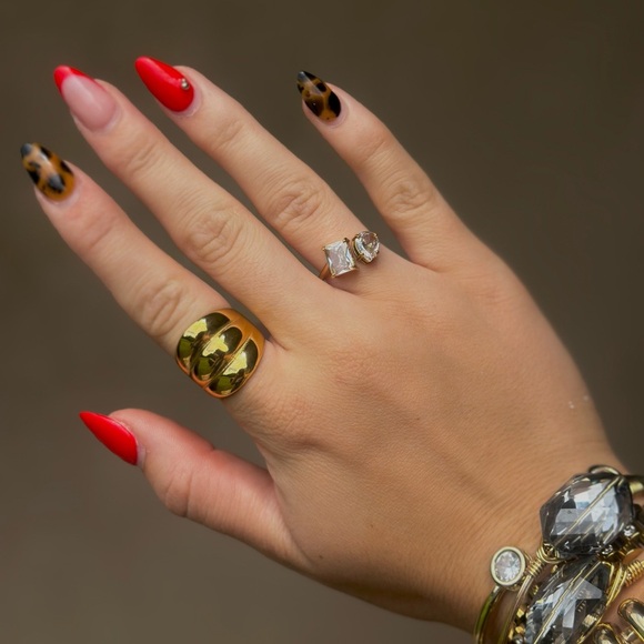 Water Resistant Adjustable Diamond Ring - Picture 4 of 5